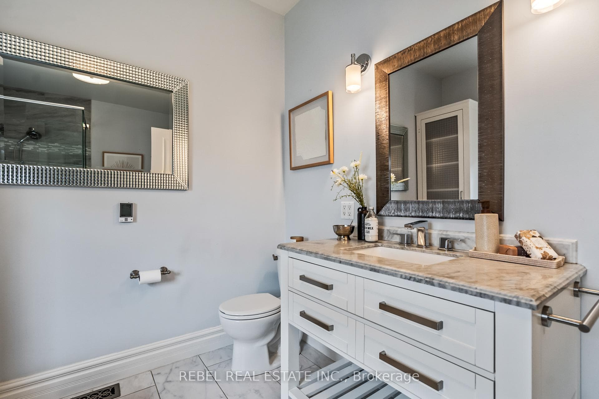 54 Sullivan Street photo 24