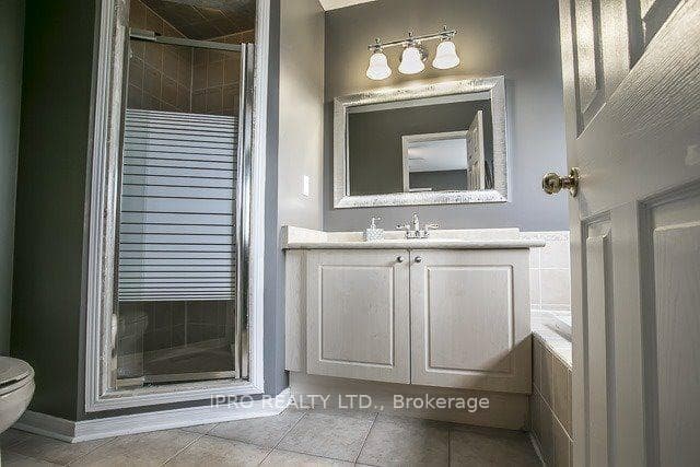 3890 Mcdowell Drive photo 10