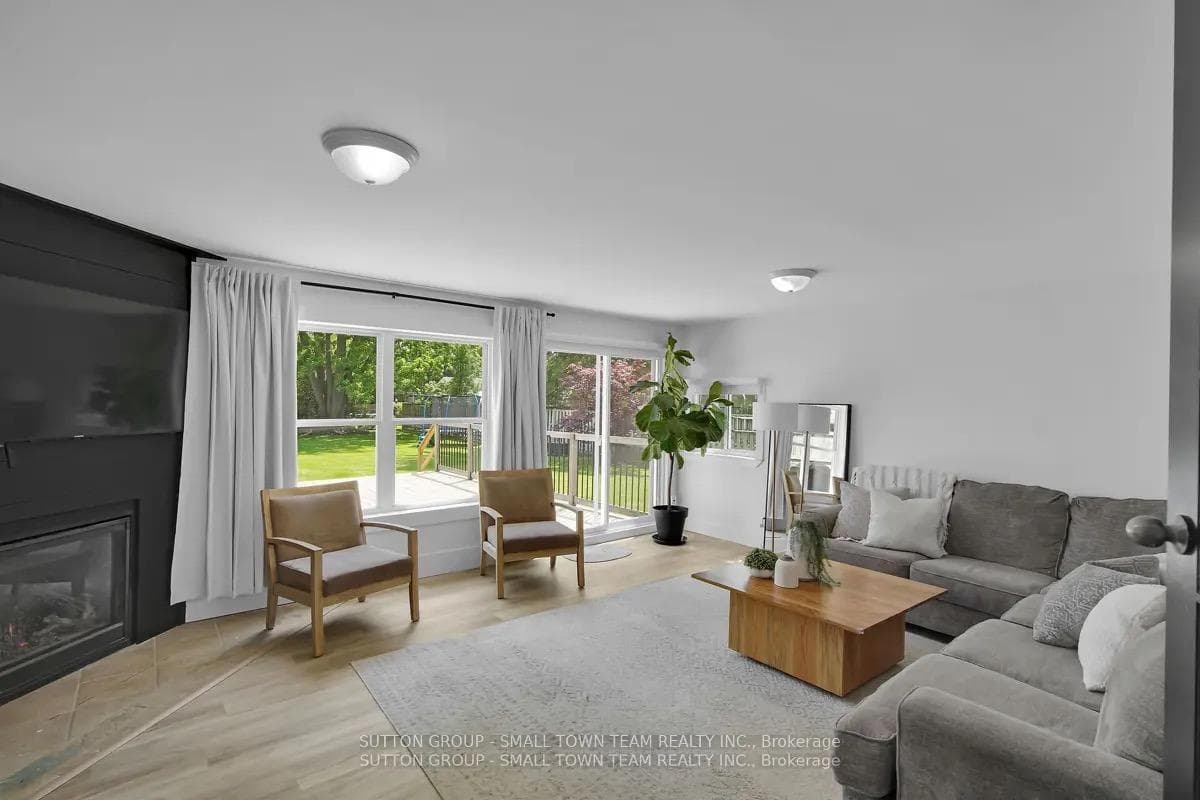 83 John Street photo 16