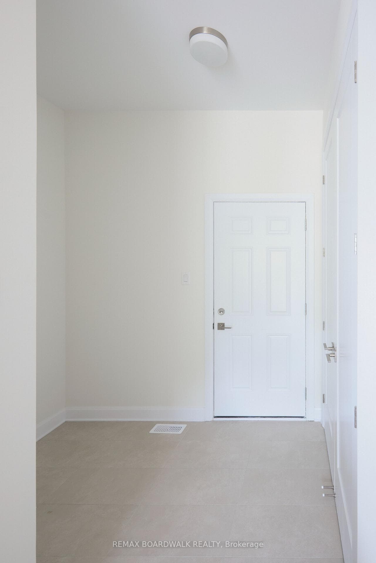 724 Kenny Gordon Avenue photo 19