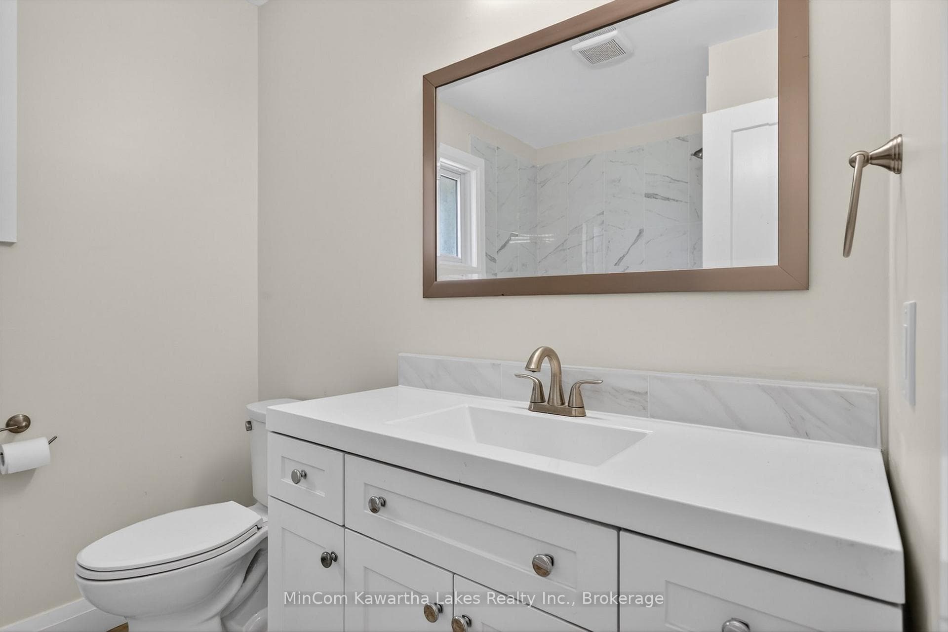 829 Orpington Road photo 19