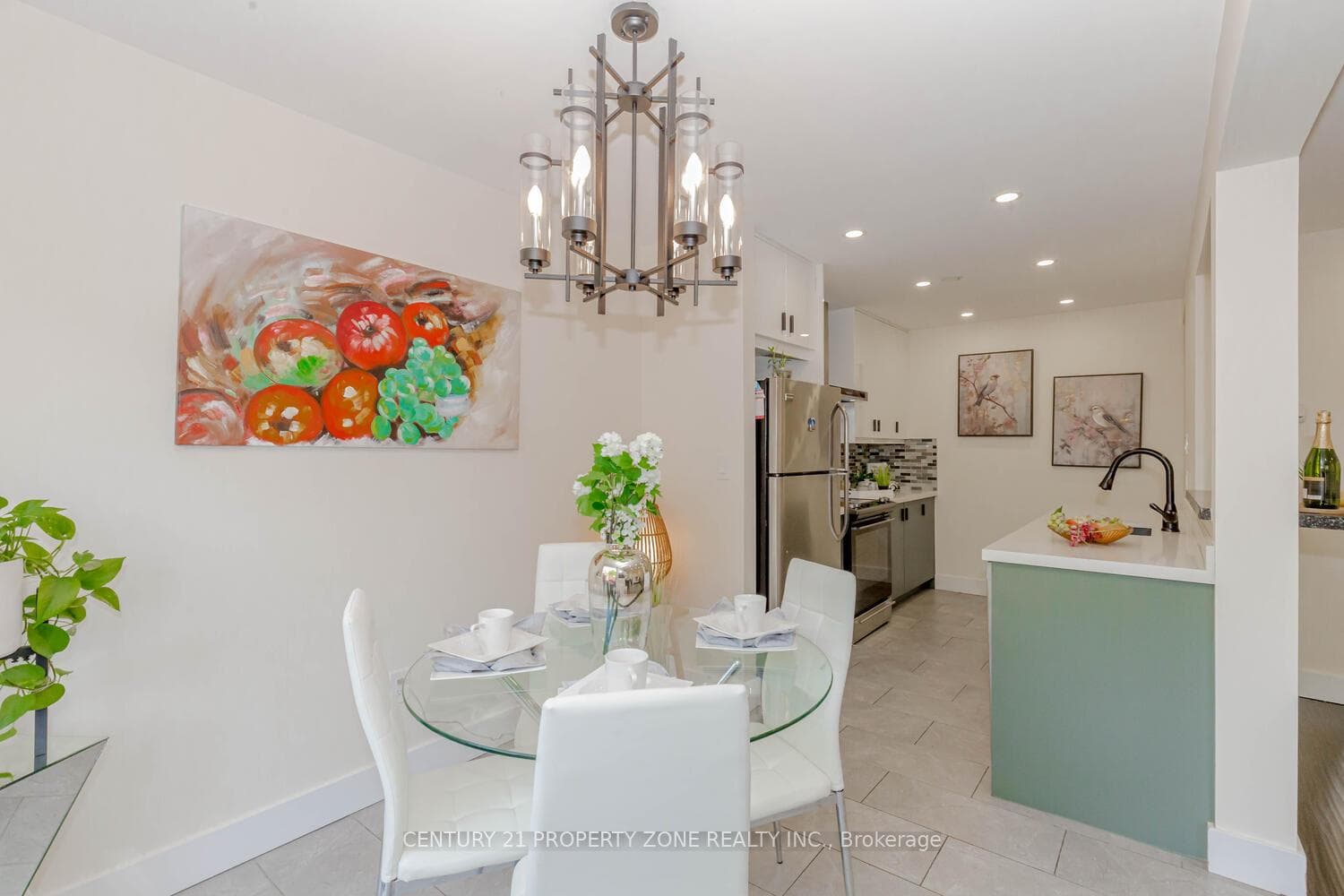 4 Carisbrooke Court photo 16