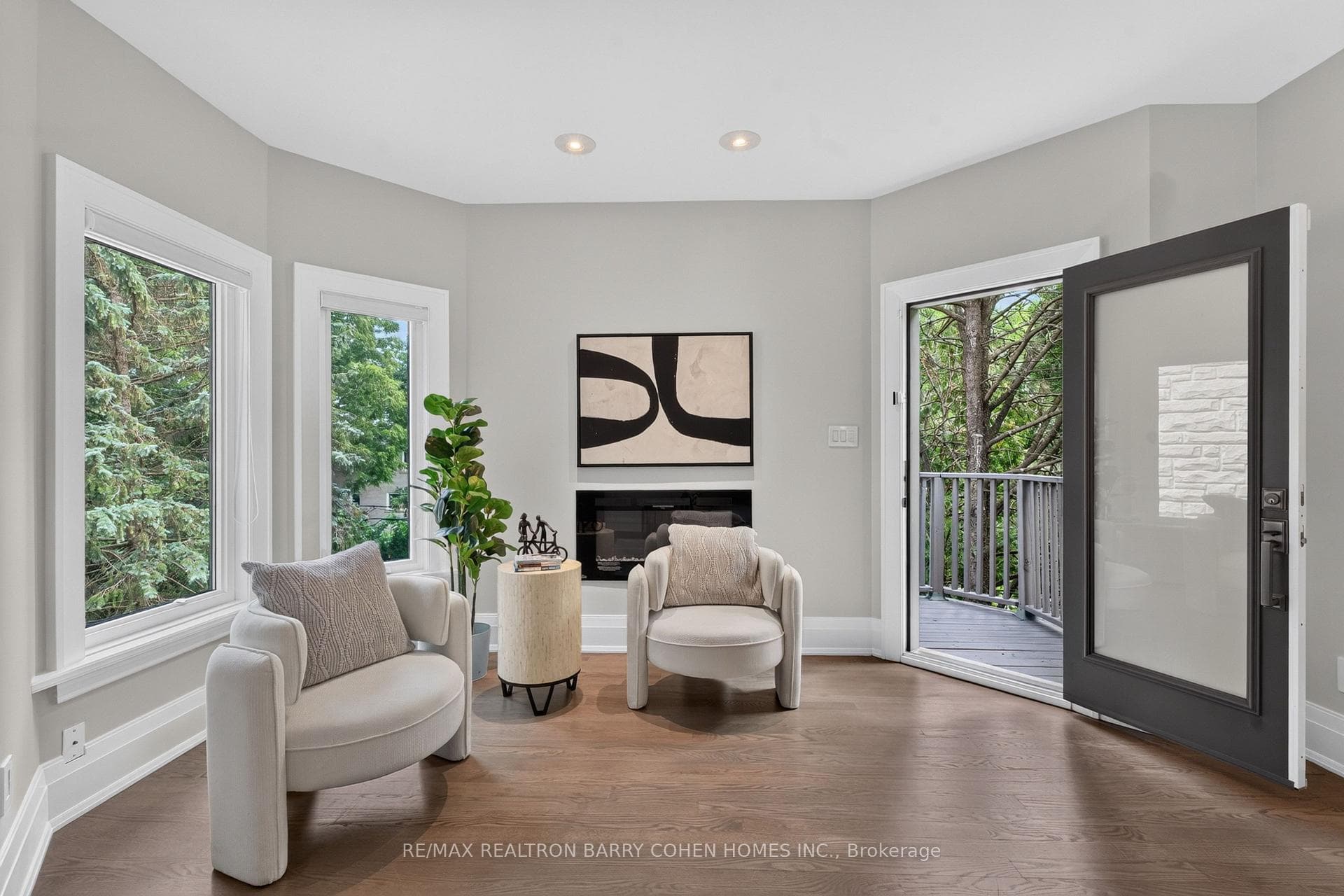 33 Munro Boulevard photo 29