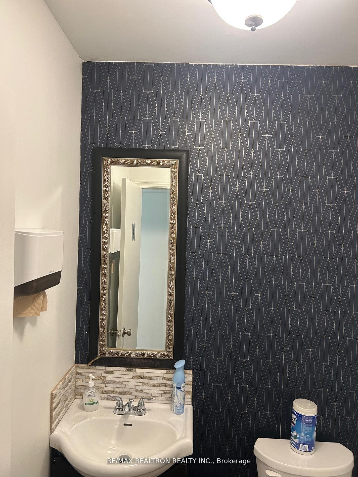 16 Spinnaker Way Unit 17 photo 17