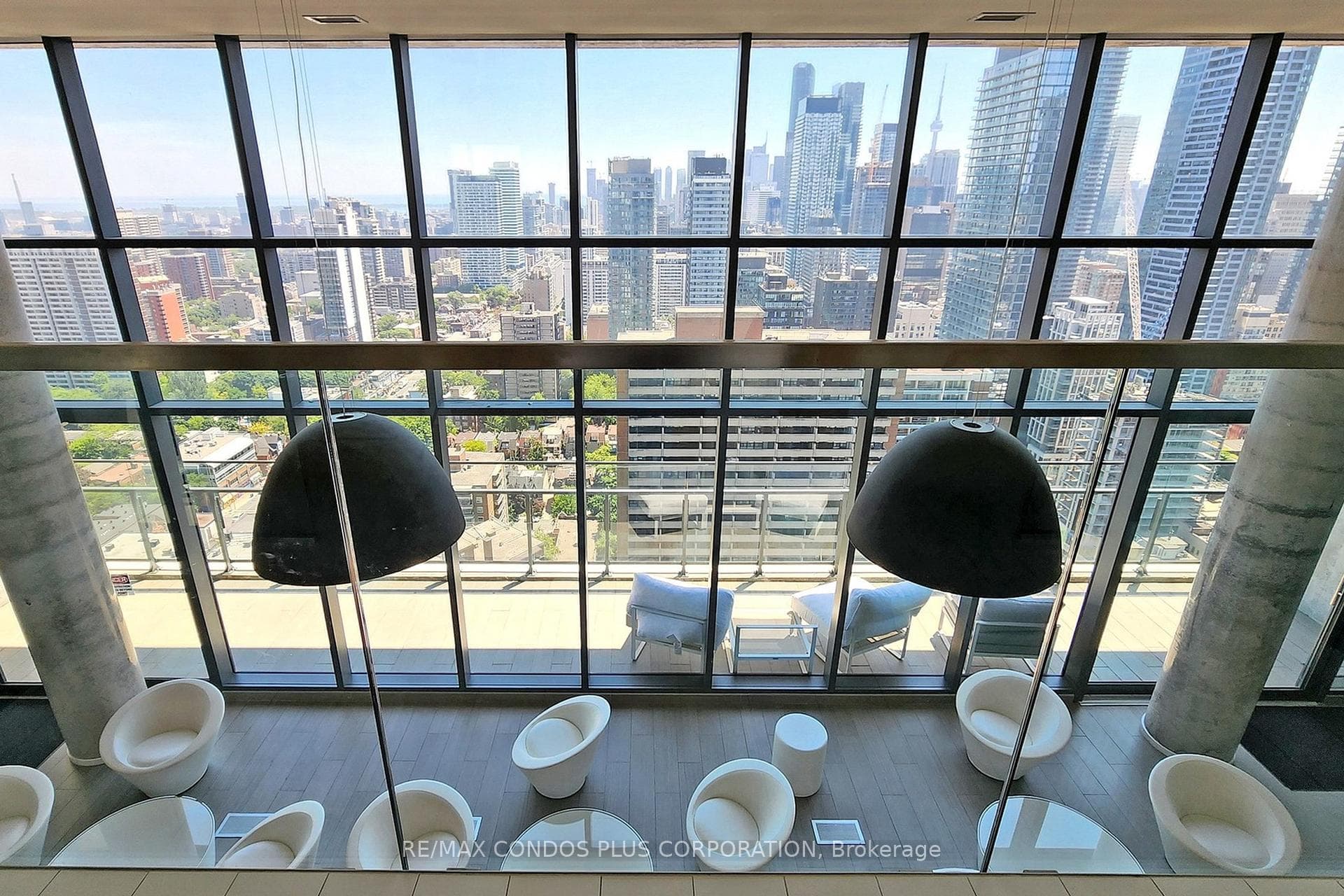 Club Lounge