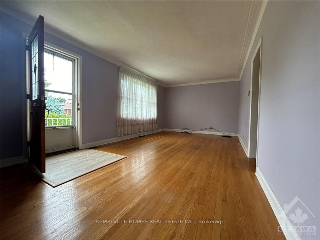 1670 ATHANS Avenue photo 6