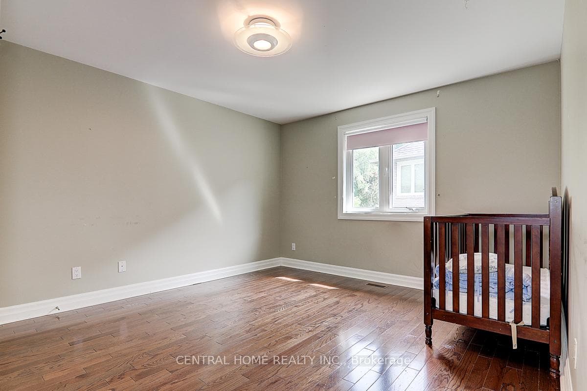 134 Bradgate Drive photo 28