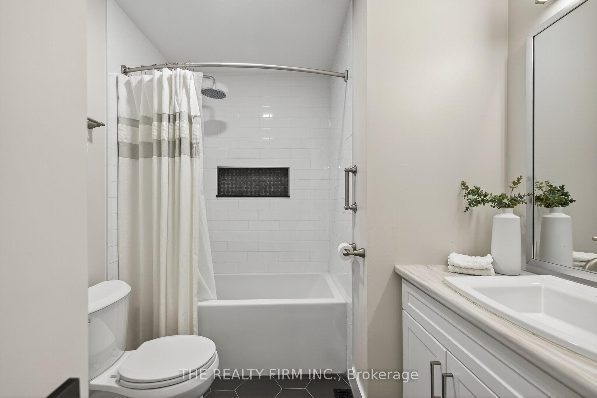 107 Cheswick Circle photo 29