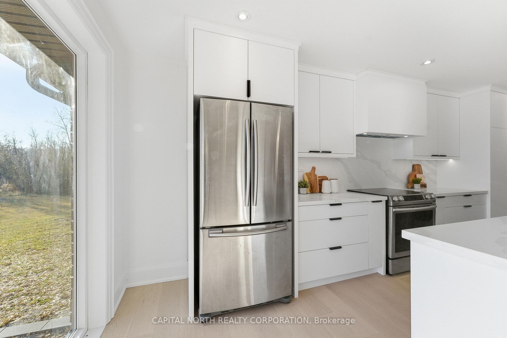 26375 Woodbine Avenue photo 12