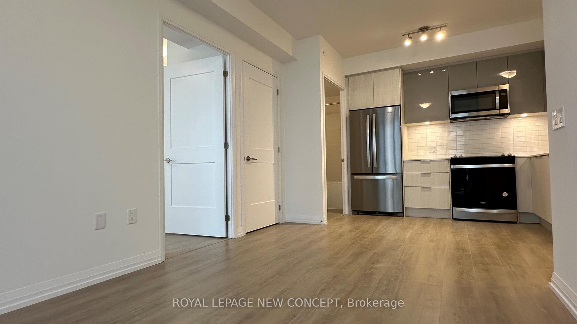 50 Dunfield Avenue Unit 620 photo 4