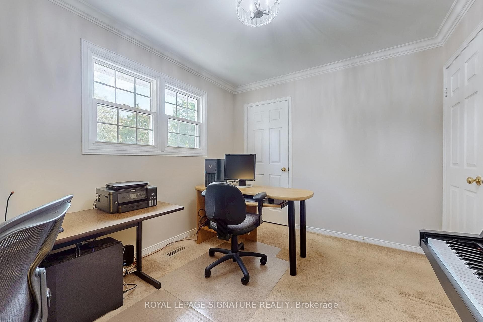 1729 Pengilley Place photo 32