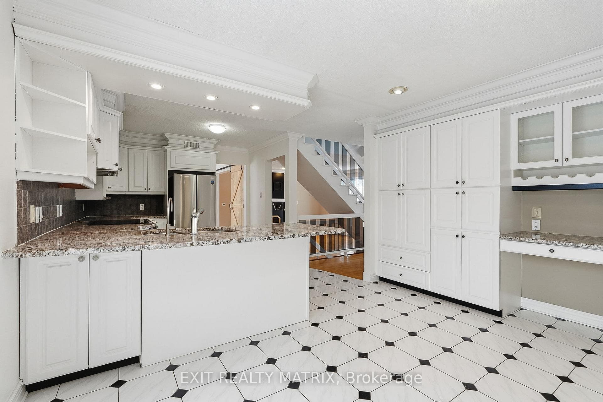 203 Montee Outaouais Road photo 25