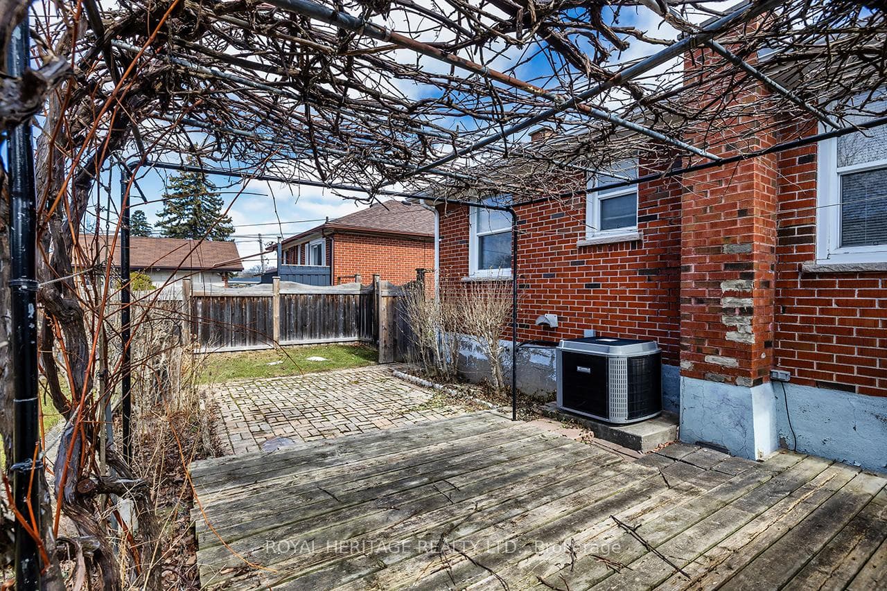 362 Baldwin Street photo 30