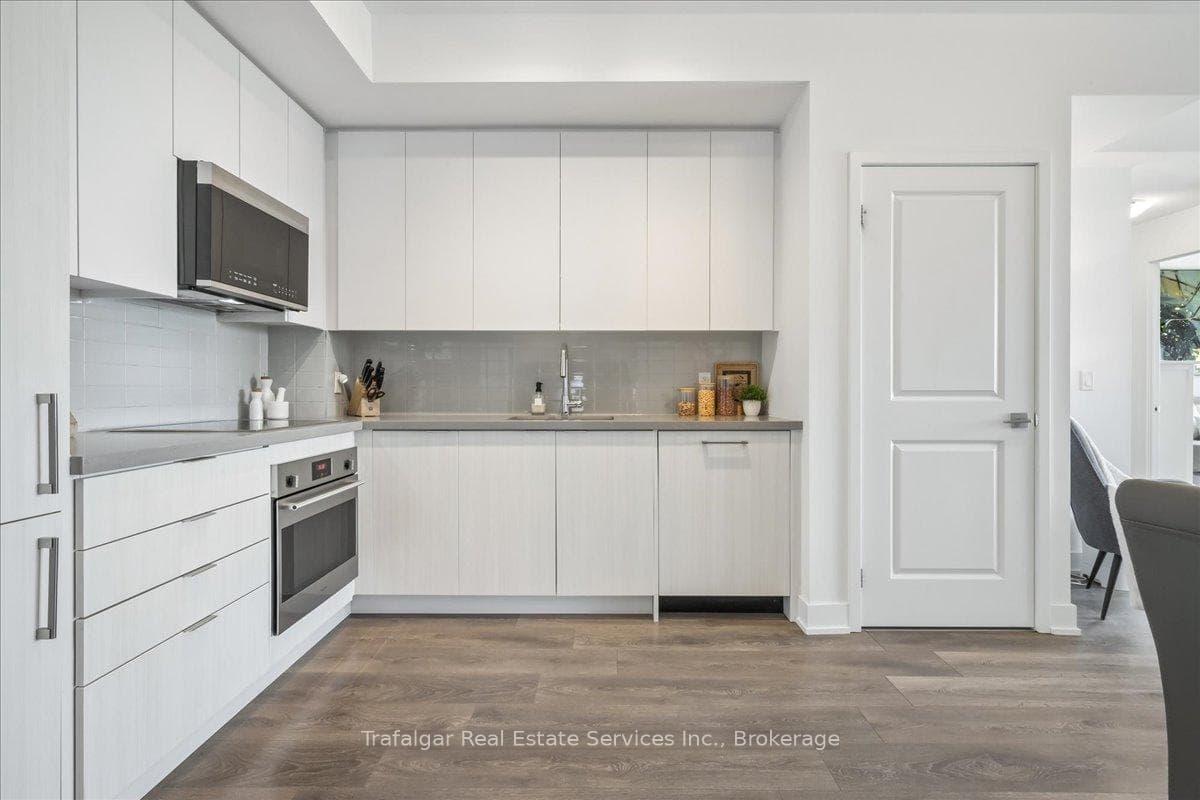 297 Oak Walk Drive Unit 1807 photo 8