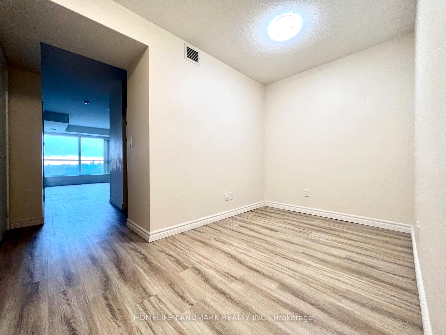 151 Village Green Square Unit 2306 photo 12