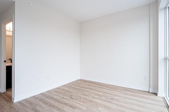 2300 St Clair Avenue Unit 322 photo 15