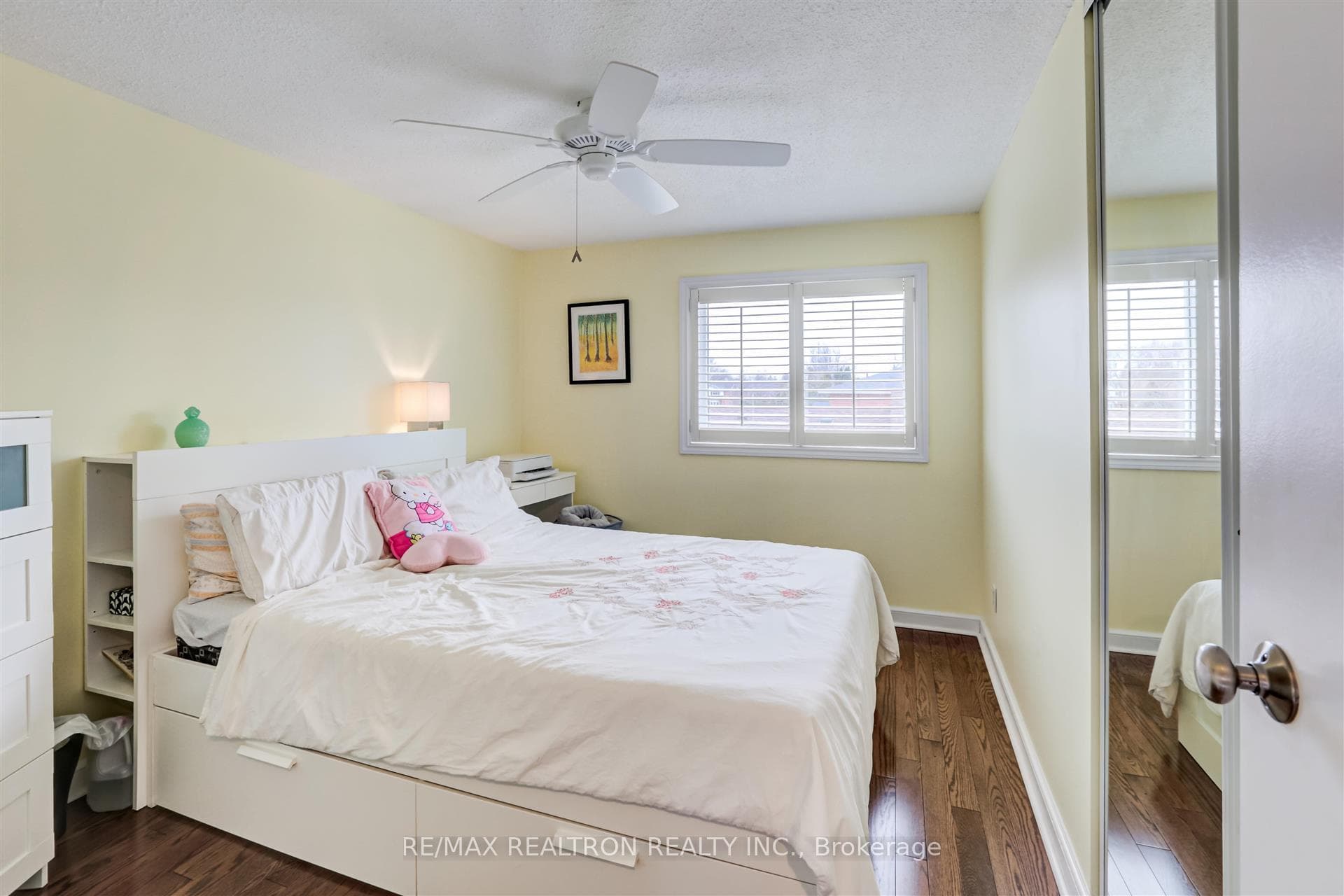 64 Cardinal Crescent photo 21