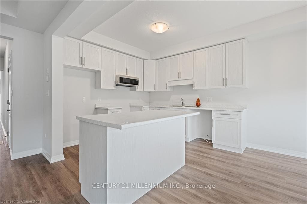 45 Saffron Way photo 18