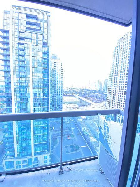 3504 Hurontario Street Unit 3006 photo 3