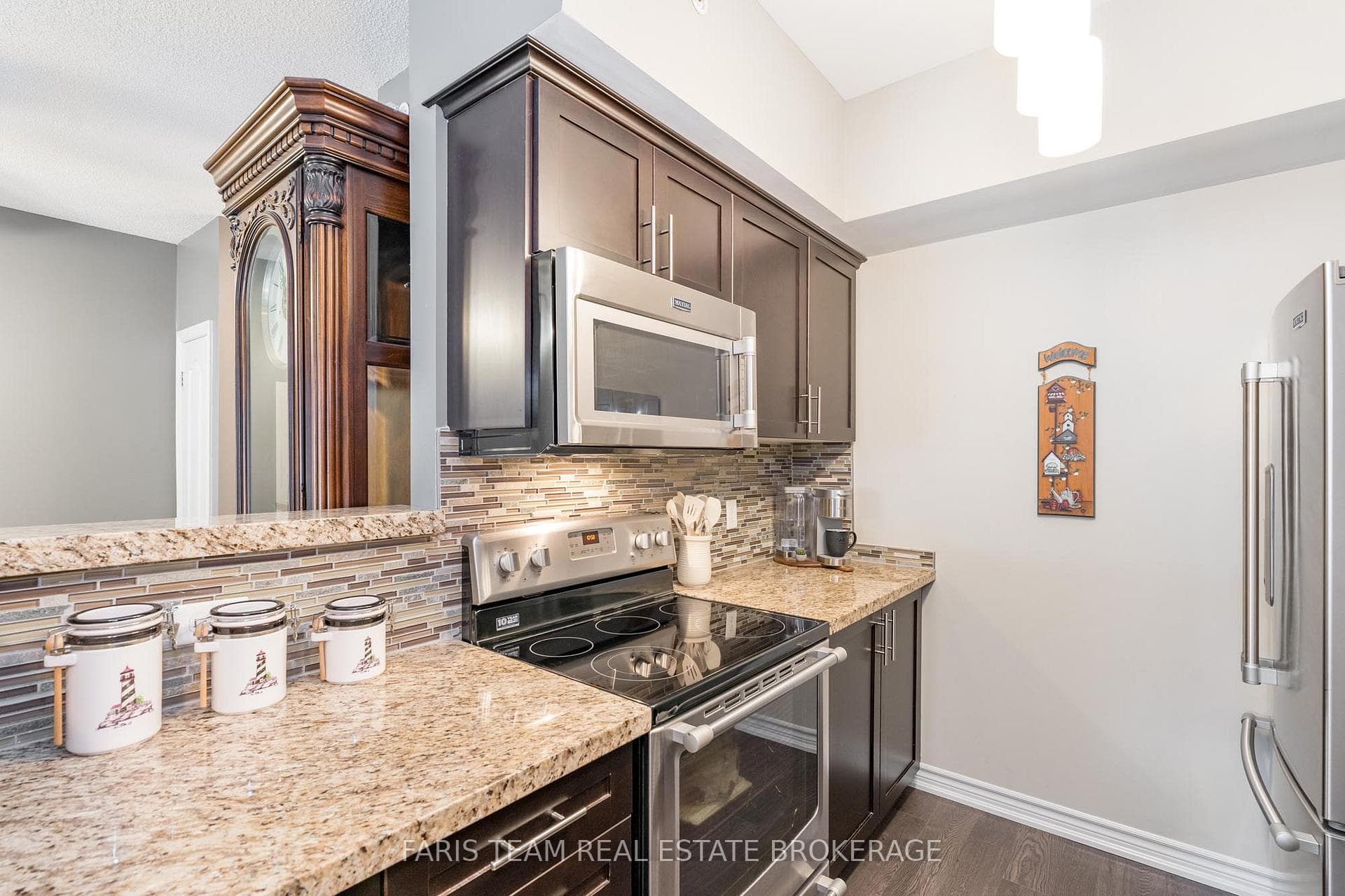 40 Ferndale Drive Unit 210 photo 8