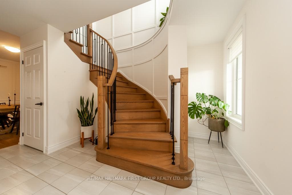 153 Marcel Brunelle Drive photo 2