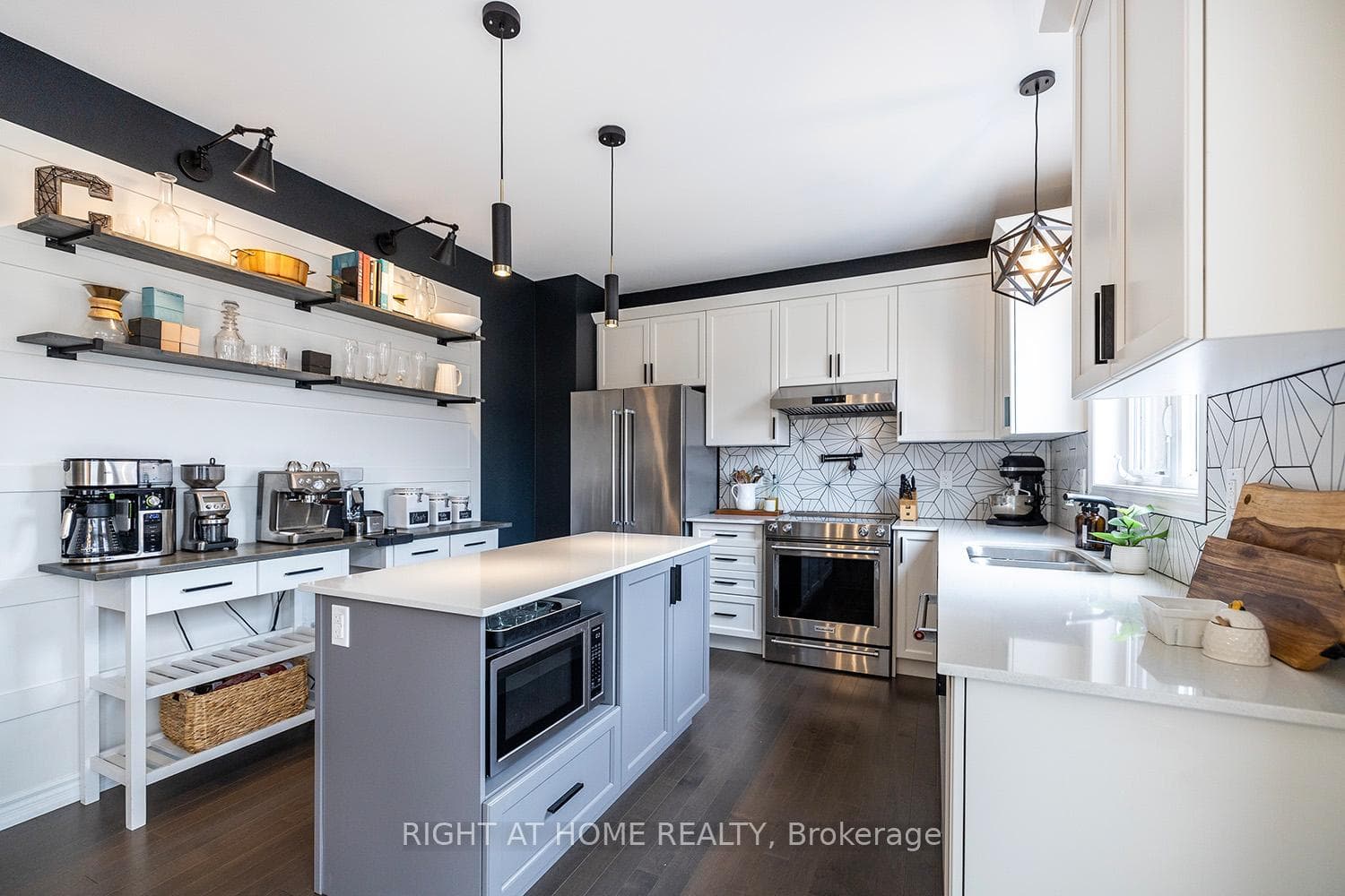 46 Bromont Drive photo 12