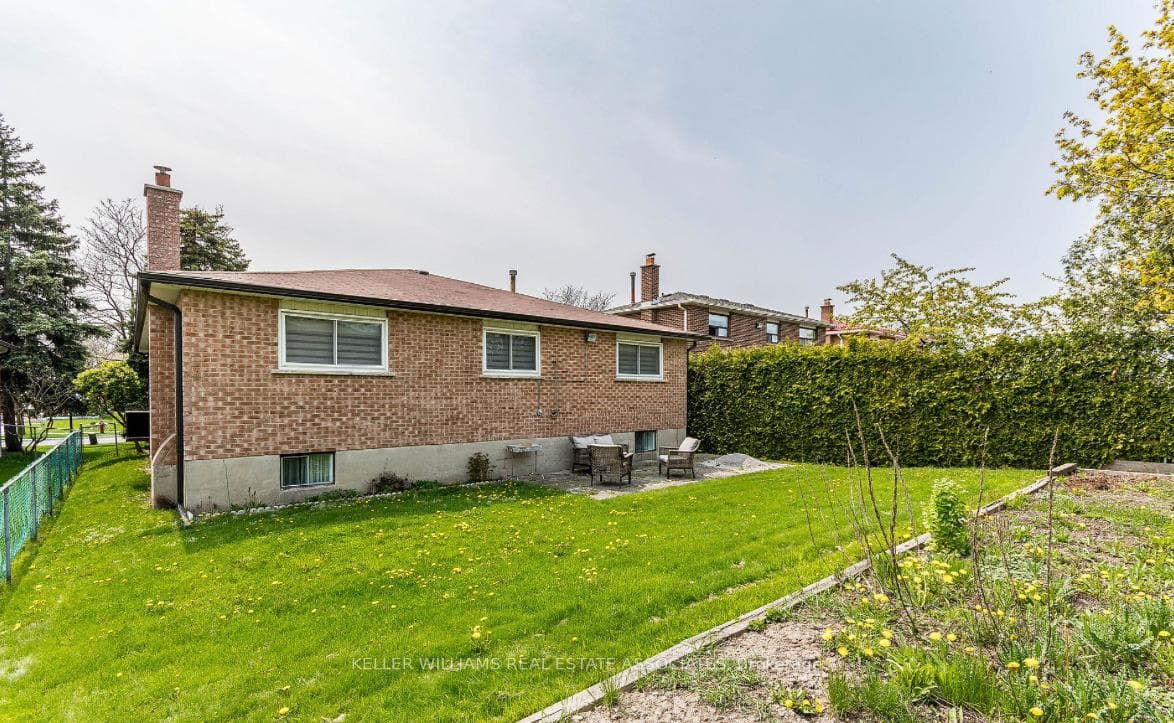 23 Jayfield Road Unit UPPER photo 23