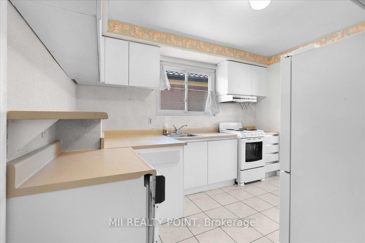 16 Jeffton Crescent photo 11