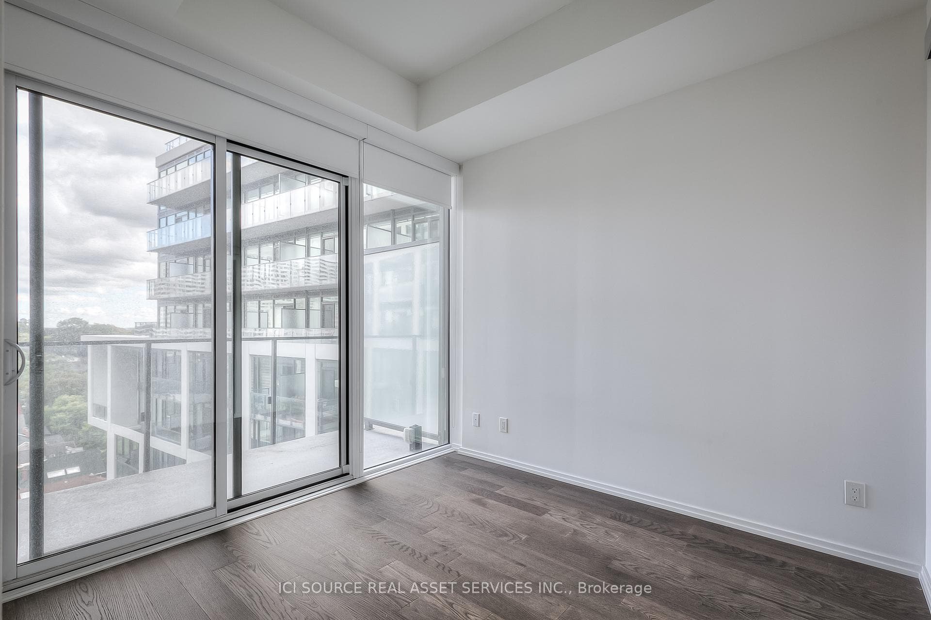 8 Hillsdale Avenue Unit 1242 photo 7