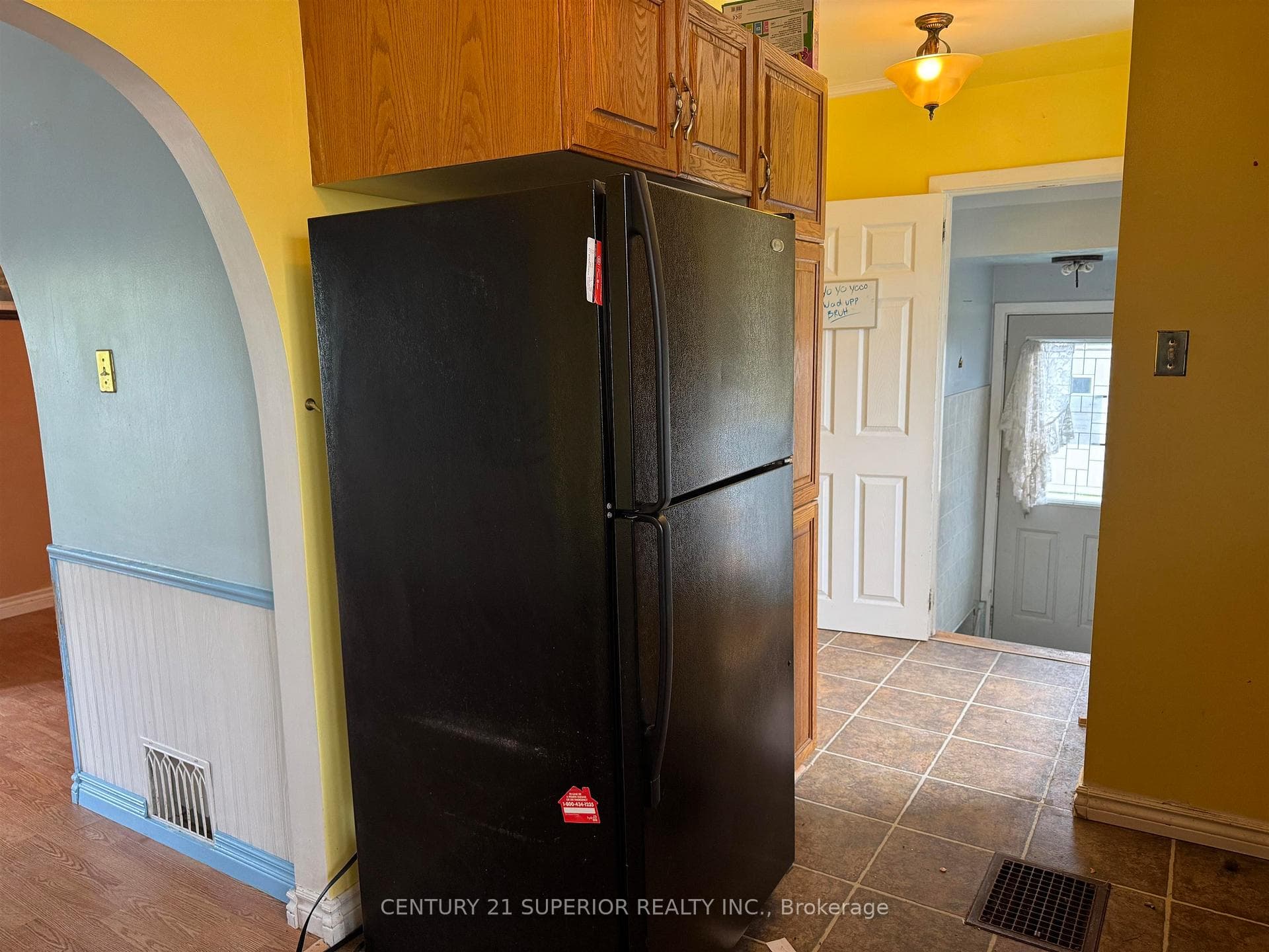 3 Ross Ave photo 12