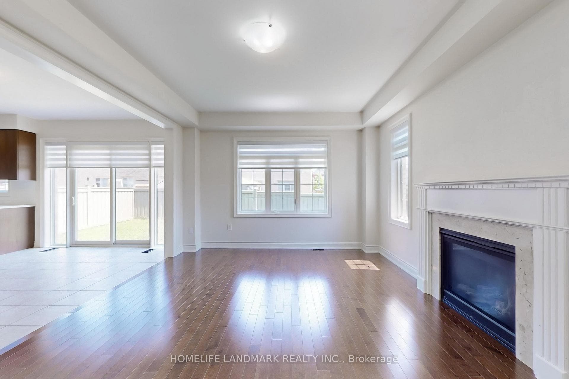 1533 Devine Point photo 24
