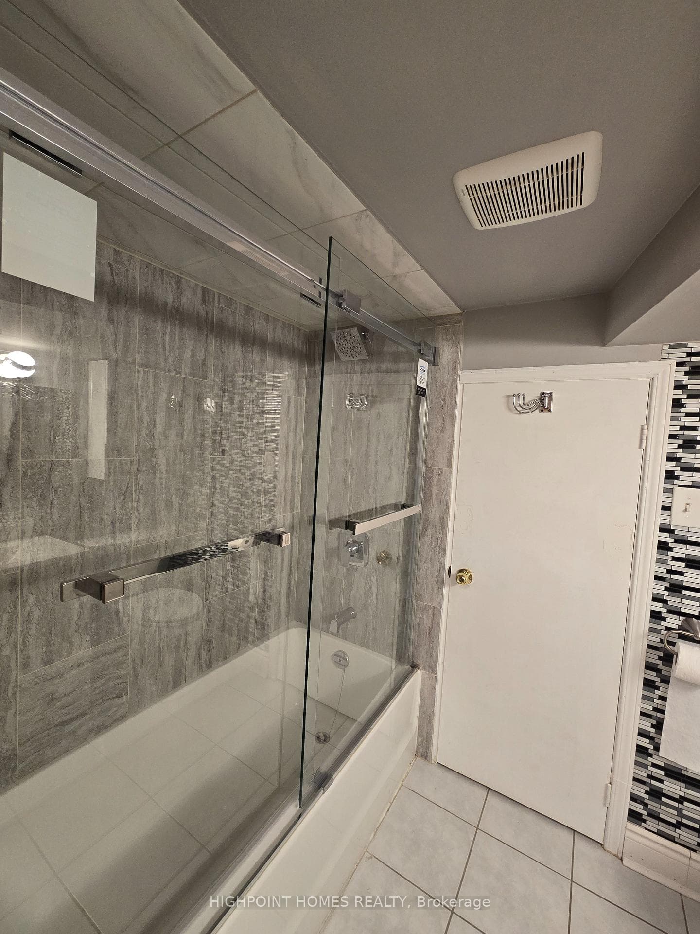 25 Chandler Drive Unit Lower photo 13