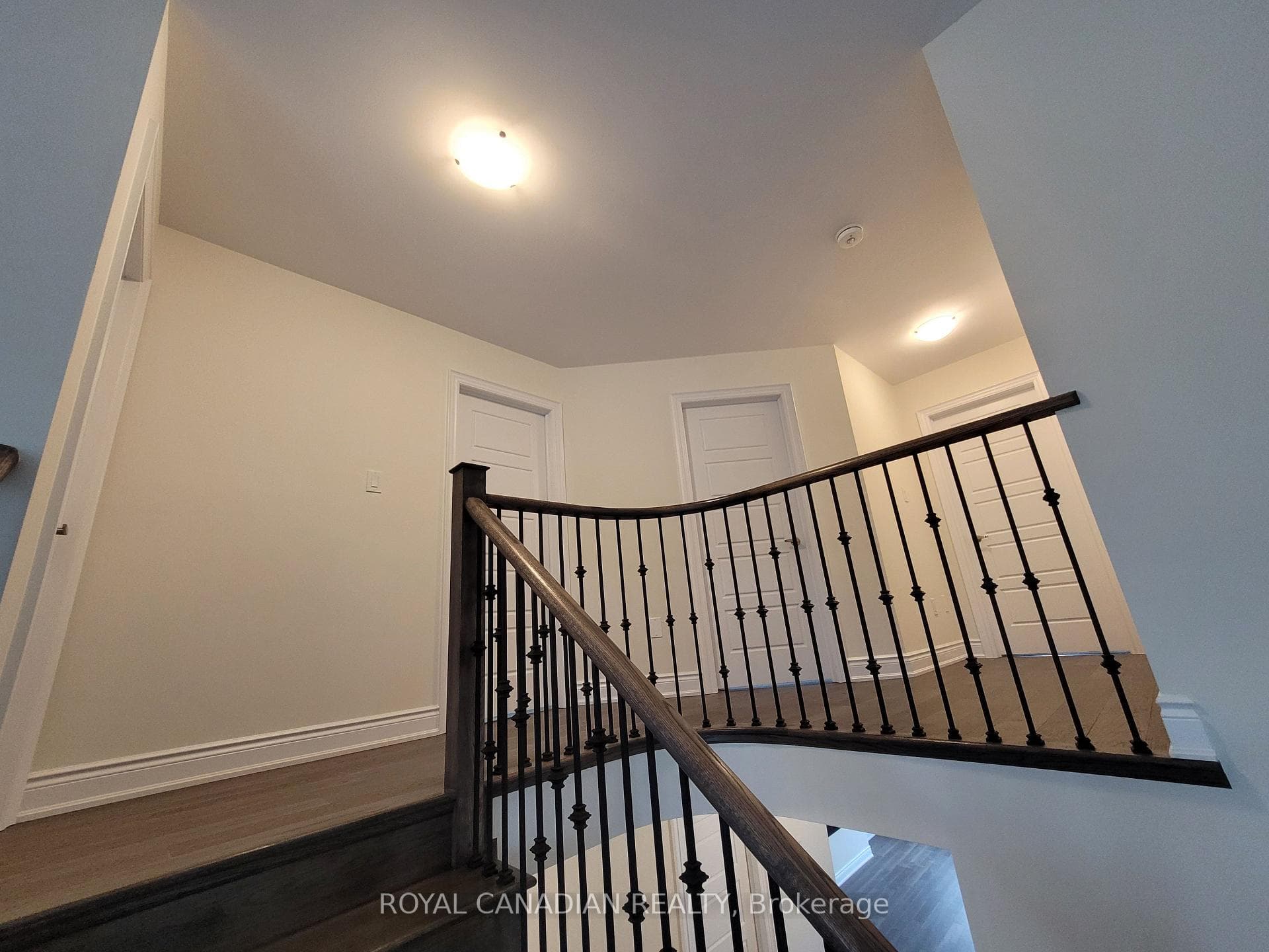 232 Wilmot Road photo 12