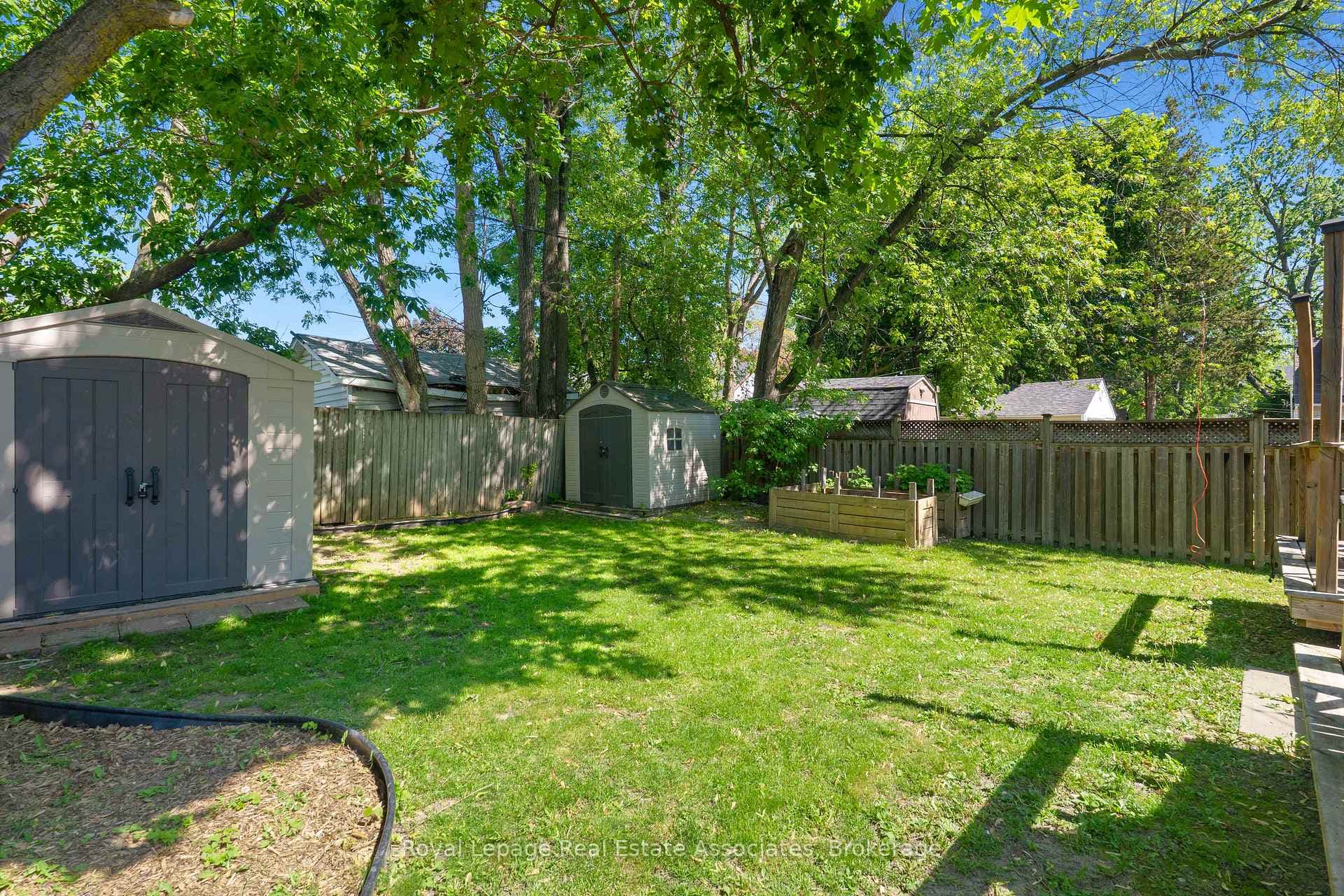 54 Frederick Street photo 26