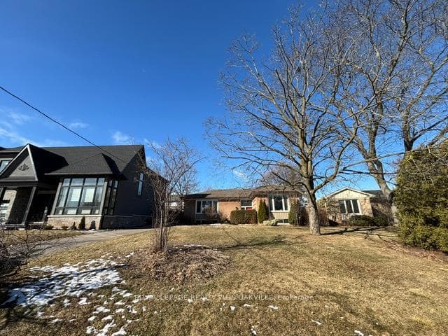 1337 Sheldon Avenue photo 1