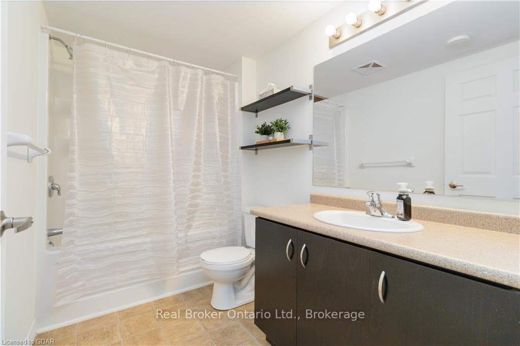 43 GOODWIN Drive Unit 314 photo 21