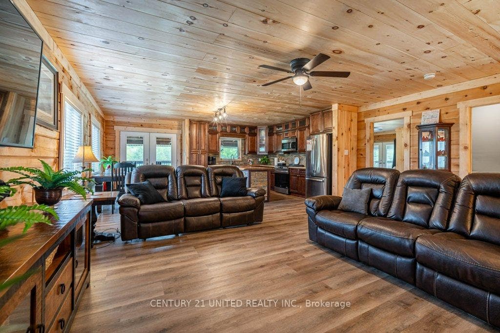 20 Bell Road photo 12