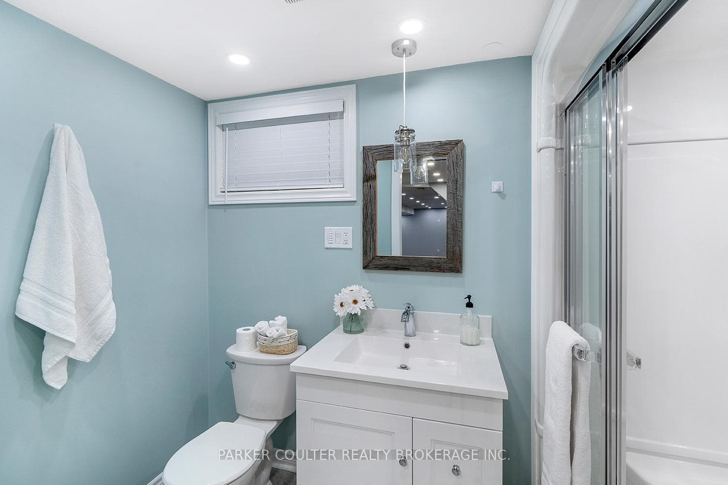 56 South Street photo 25