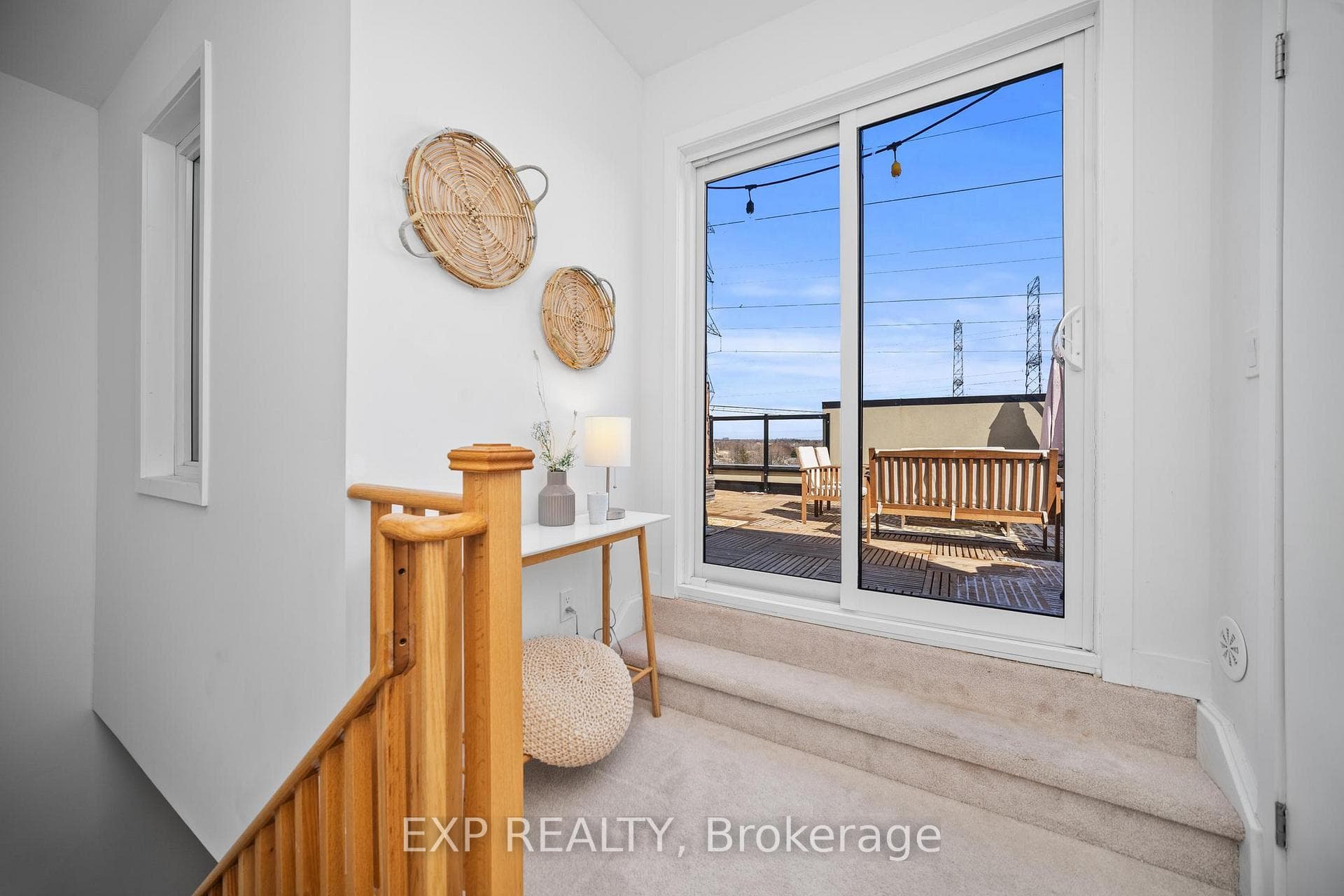 1555 Kingston Road Unit 220 photo 16