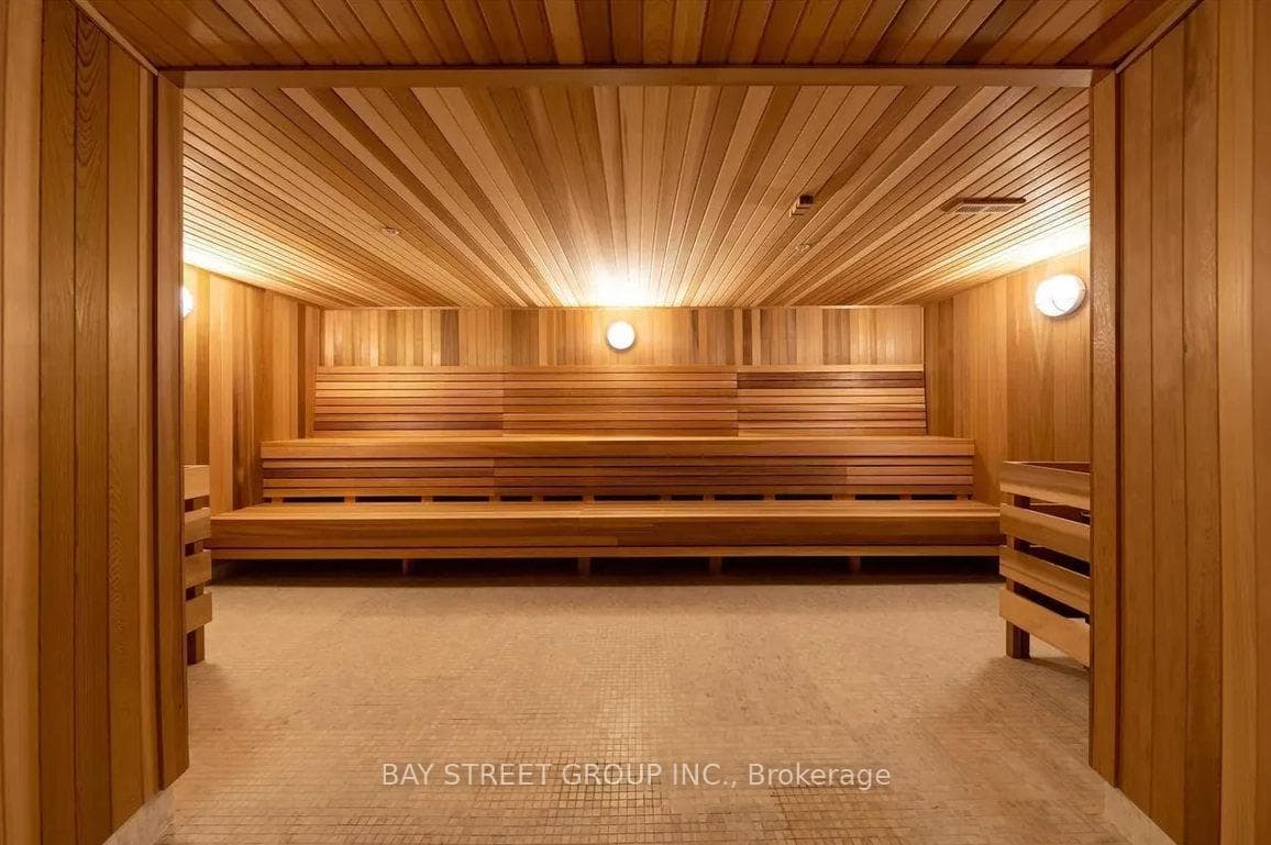 955 Bay Street Unit 3904 photo 13
