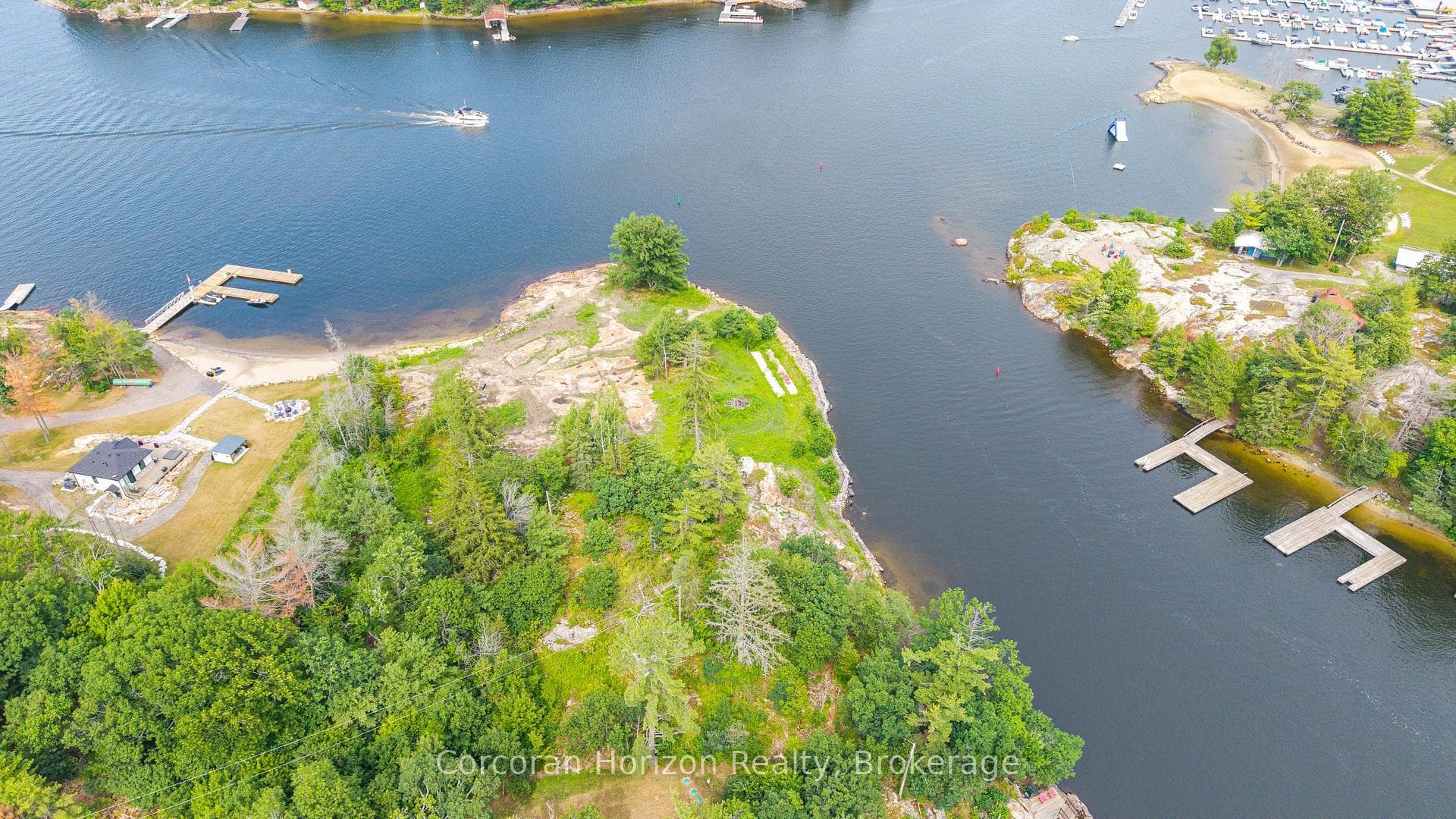 16 ISLAND 810/ROYAL ISLAND N/A photo 2