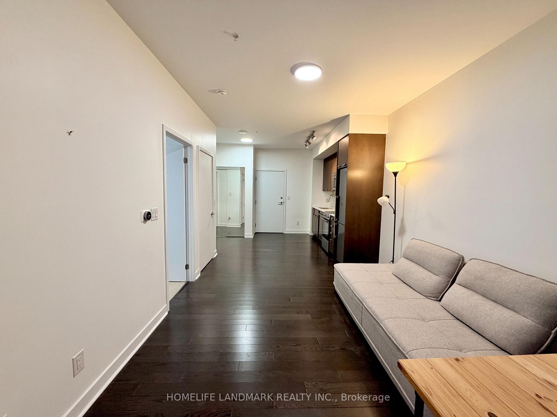 295 Adelaide Street Unit 1014 photo 6