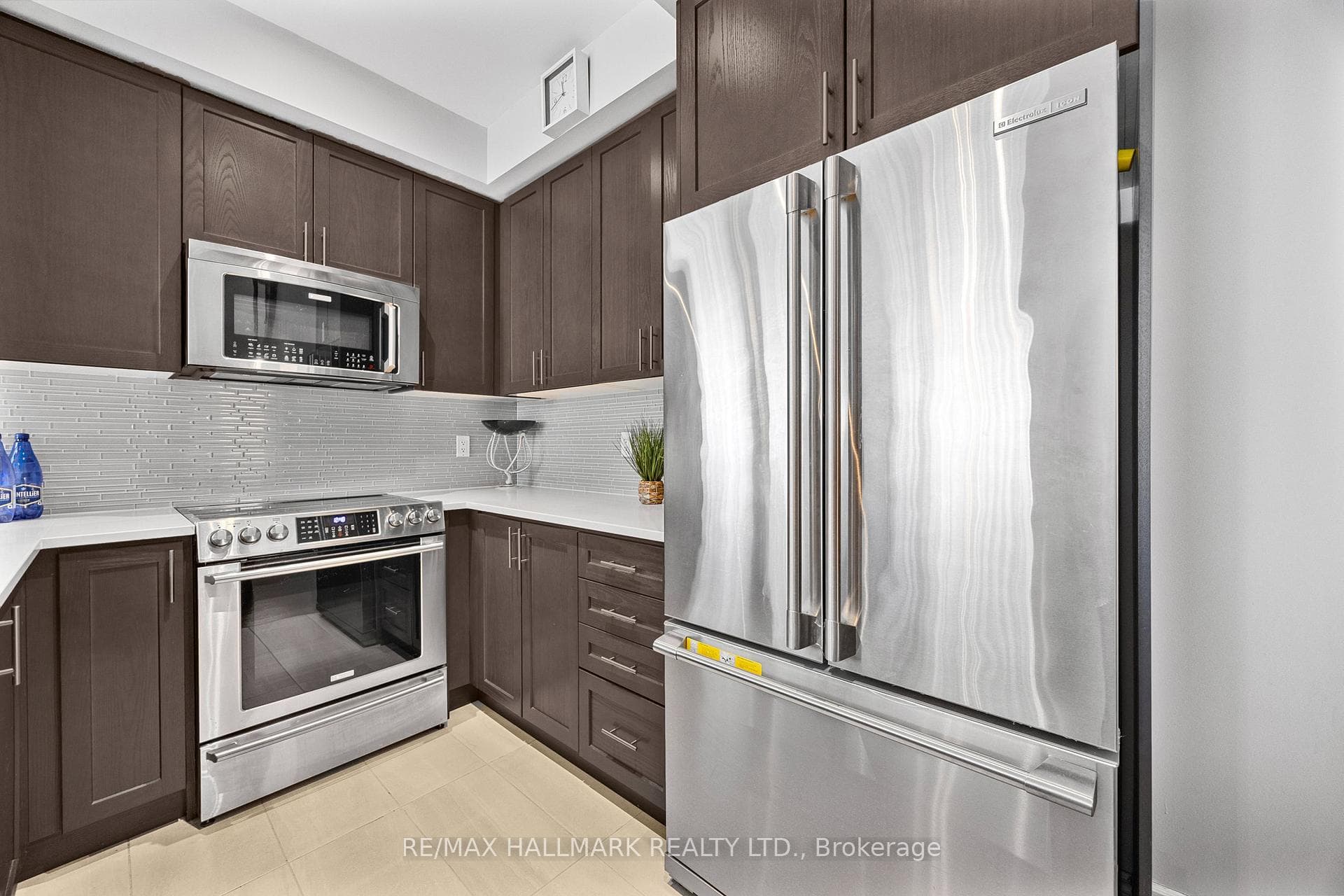 26 Applewood Lane Unit 44 photo 13