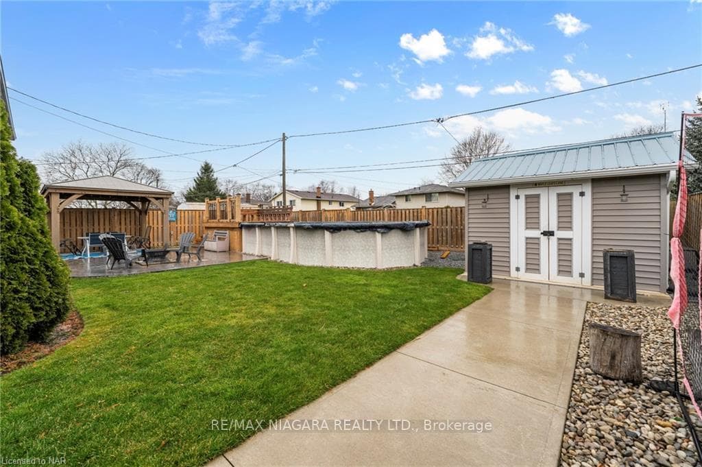 3093 Chipman Crescent photo 31