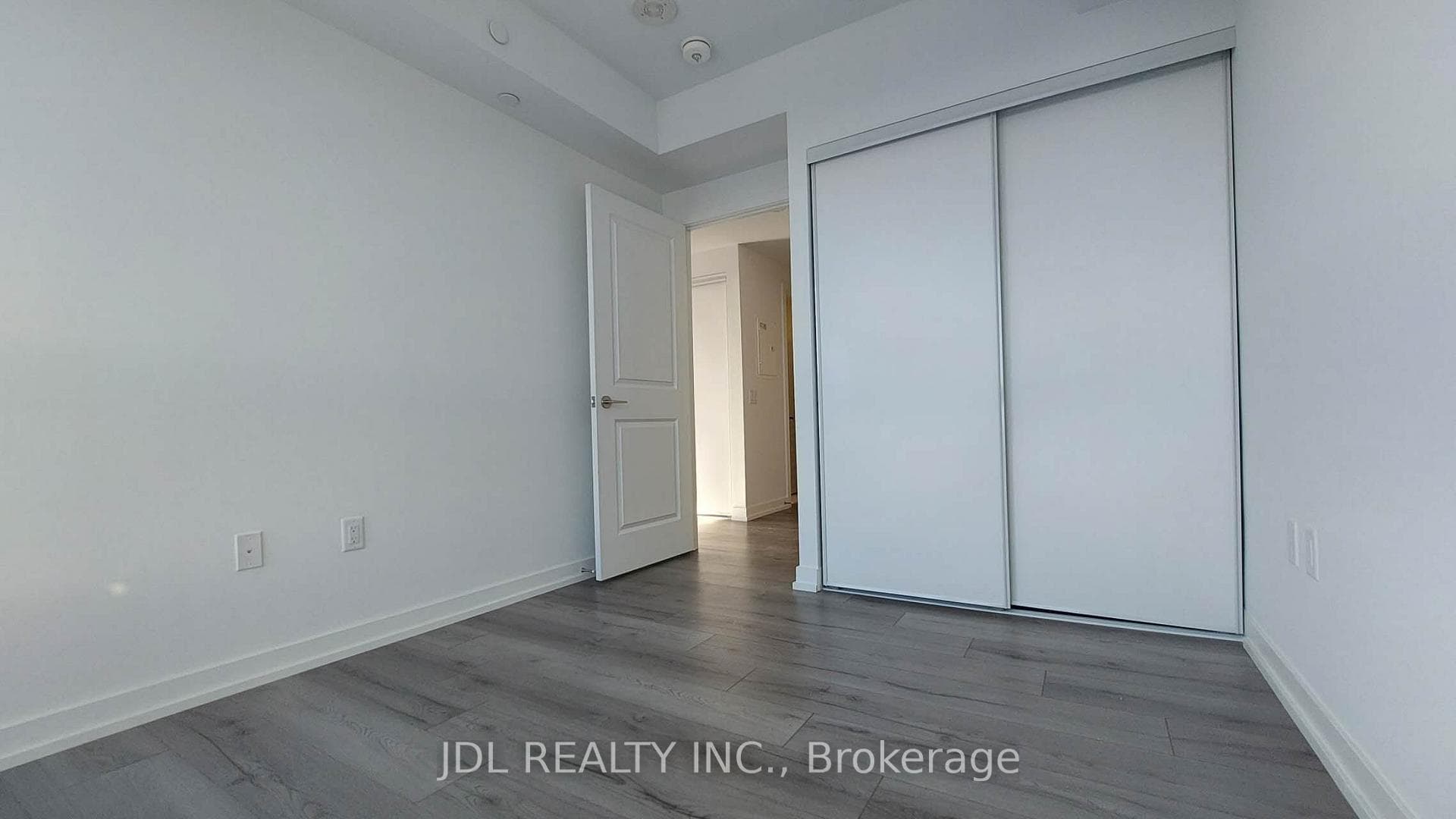 395 Bloor Street Unit 3110 photo 13
