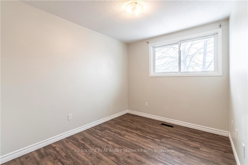 205 Carlyle Drive Unit 45 photo 14