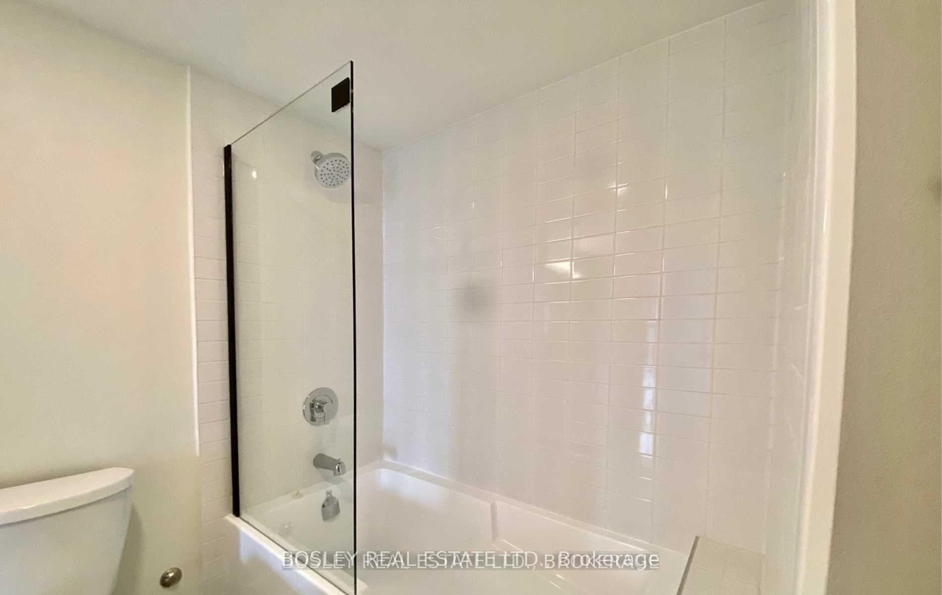 44 St Joseph Street Unit 1107 photo 16