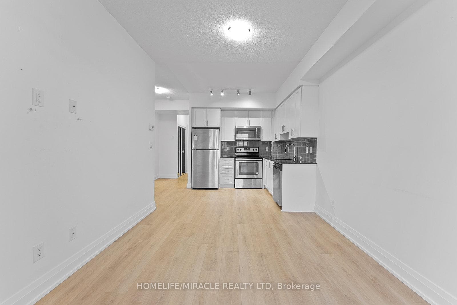 3600 Highway 7 Road Unit 2504 photo 11
