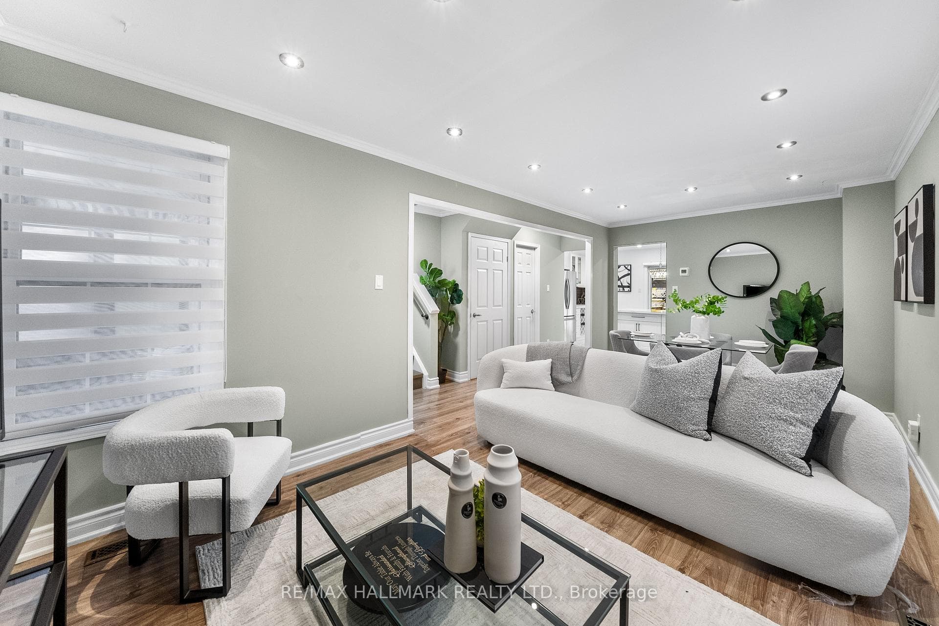 120 Richvale Drive photo 6