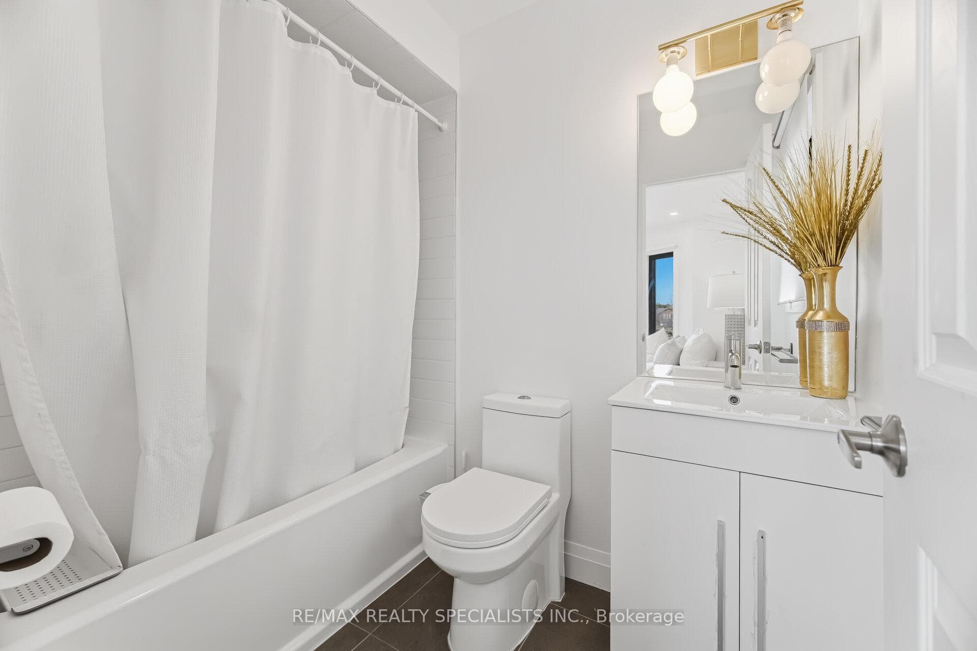 304 Barondale Drive photo 22